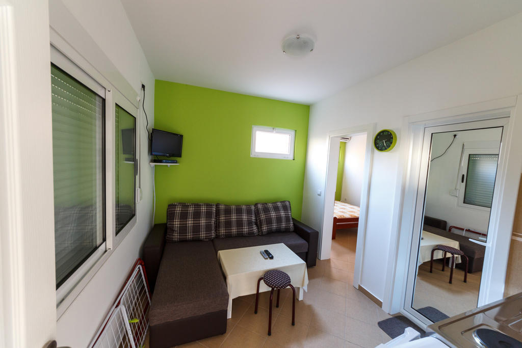 Apartments Sergej ซูโตมอเร ภายนอก รูปภาพ